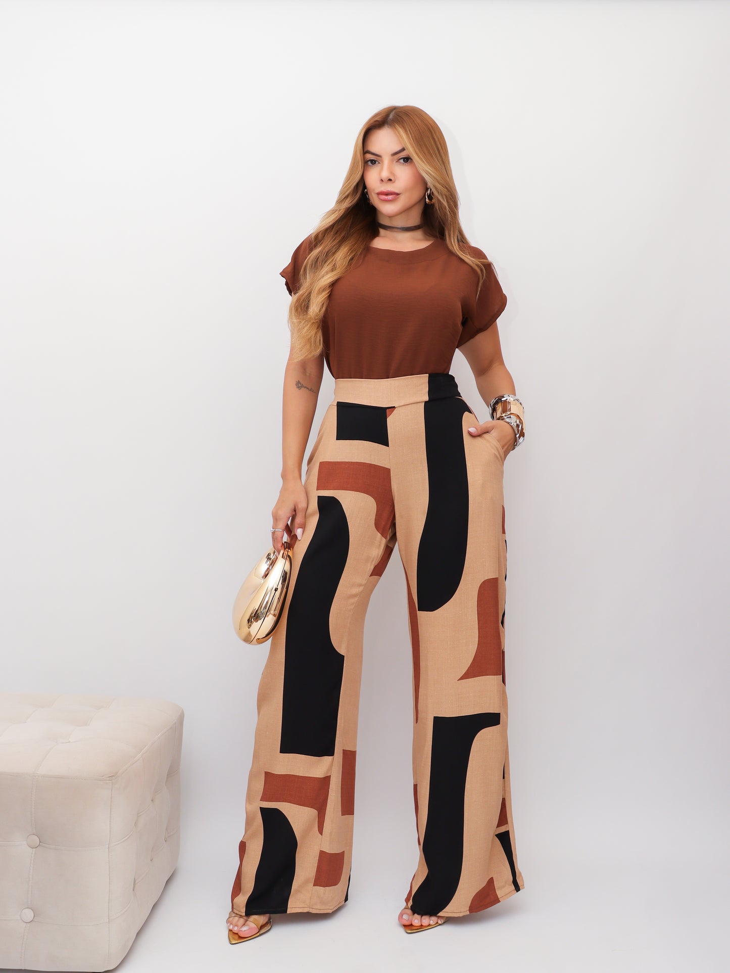 Conjunto Cléo Calça Estampada + Blusa