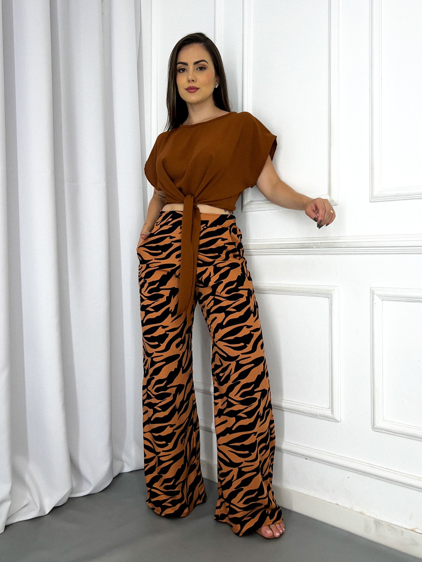 Conjunto Camila Calça + Blusa
